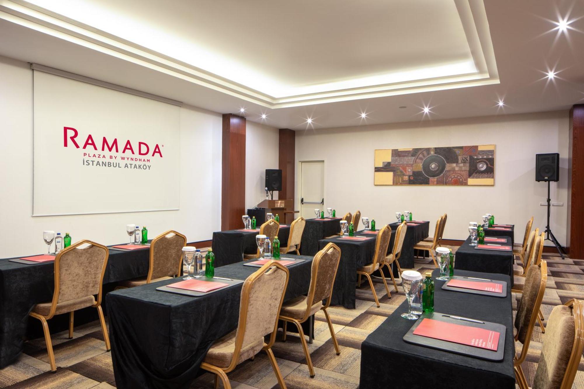 Hotel Ramada Plaza By Wyndham Istanbul Atakoy Exterior foto