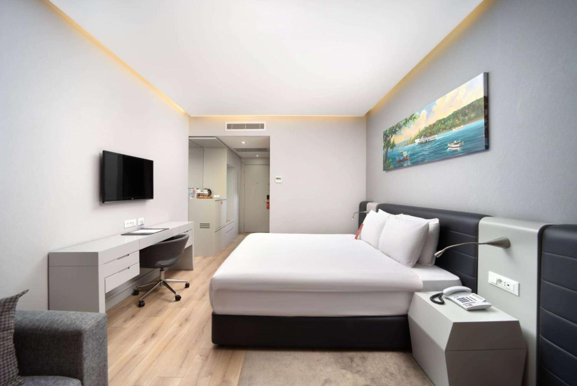 Hotel Ramada Plaza By Wyndham Istanbul Atakoy Exterior foto